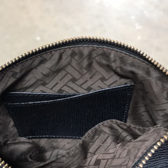 Cole Haan.  Black purse - Picture 4 of 6